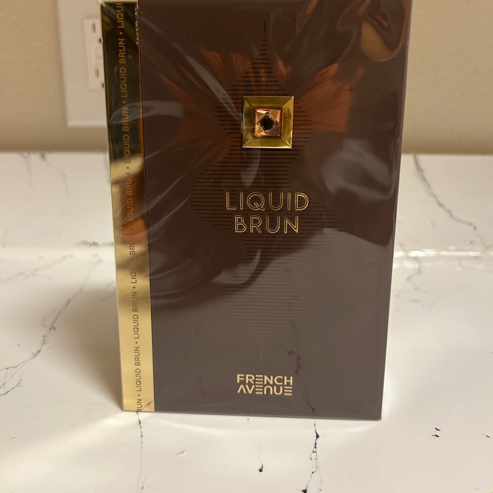 French Avenue Liquid Brun Perfume